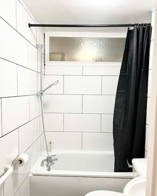 Gorgeous Flat 10 Min Walk To Stadium Free Parking Londyn Zewnętrze zdjęcie
